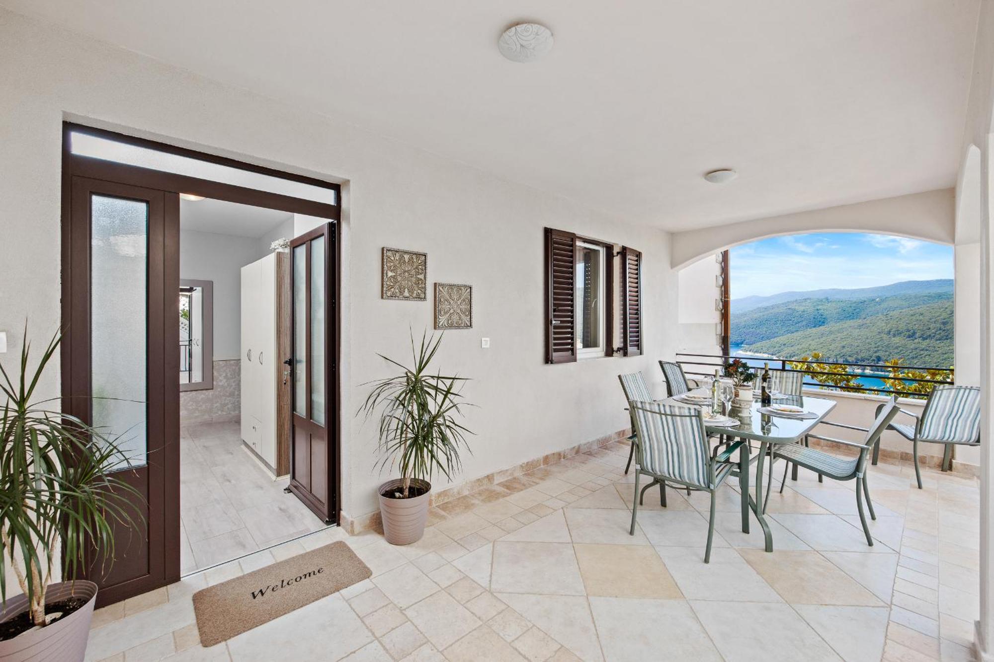 Ladym Rabac Exterior foto
