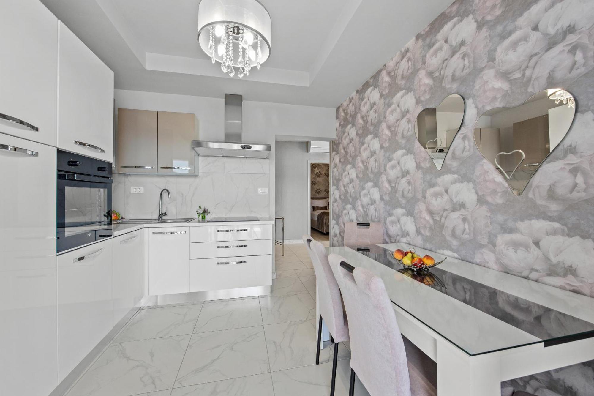 Ladym Rabac Exterior foto